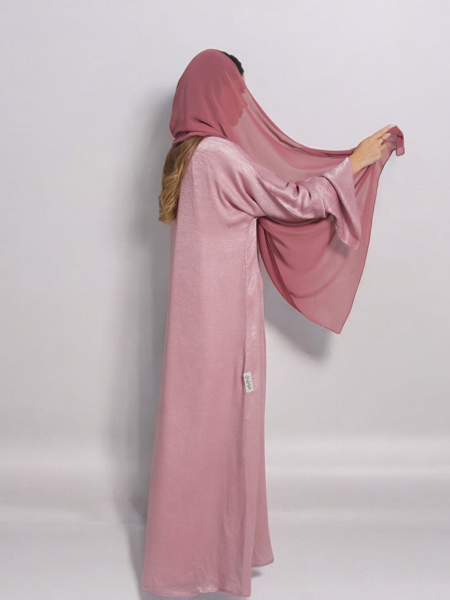 Al-Haya Abayas (lightpink)